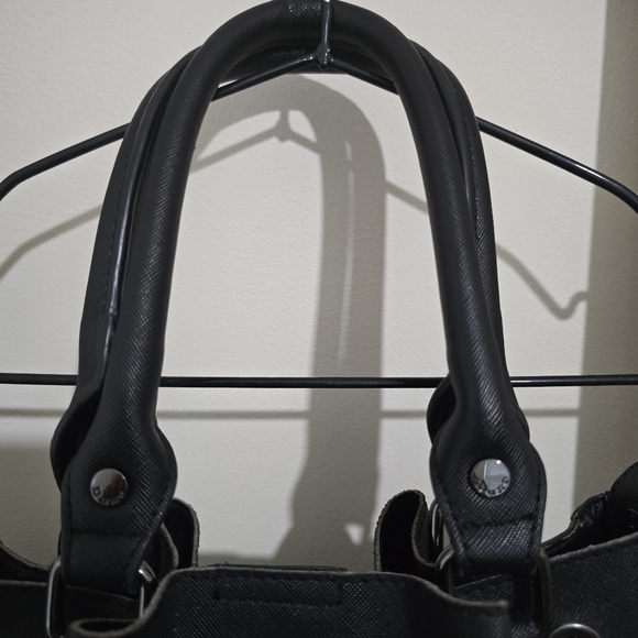 ⭐️40% Off⭐️ Dune London Damzele Day Black Bucket Tote Bag - Picture 6 of 16